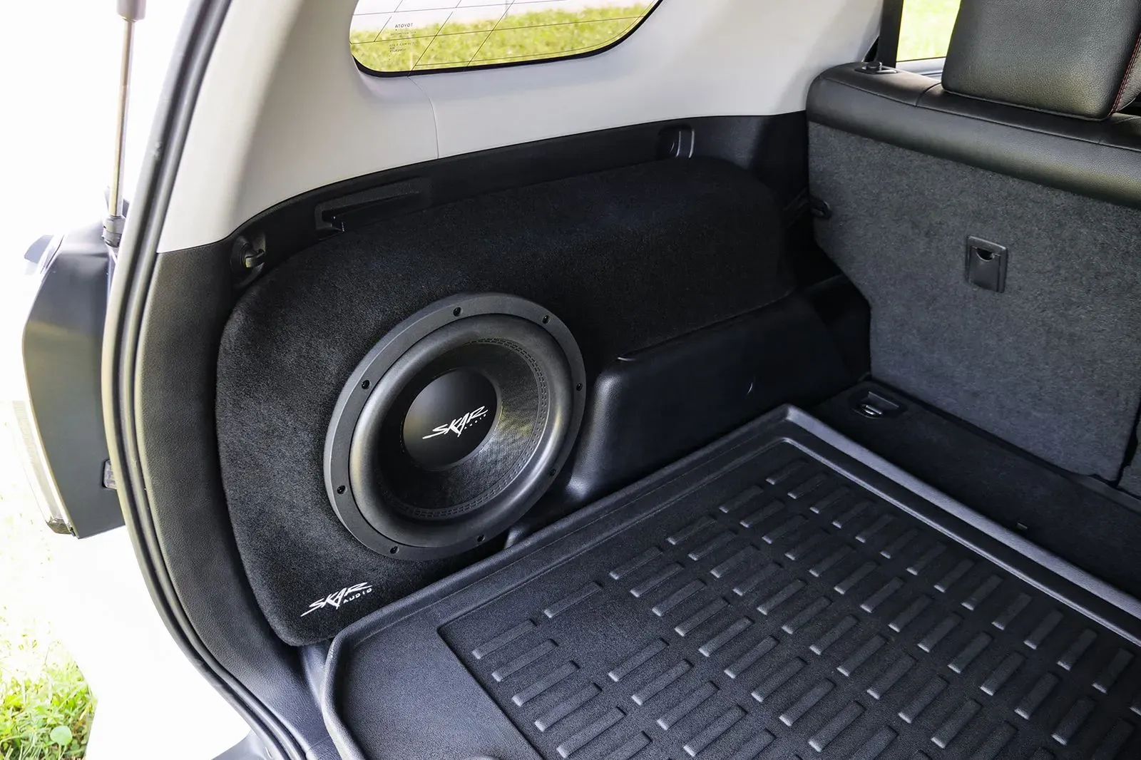 2010-2024 Toyota 4Runner Compatible Single 12" Sealed Subwoofer Enclosure #11