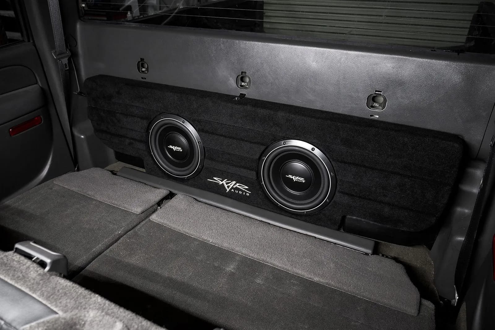2001-2006 Chevy Silverado & GMC Sierra 1500 Non-HD Crew Cab Compatible Dual 10' Subwoofer Enclosure #11