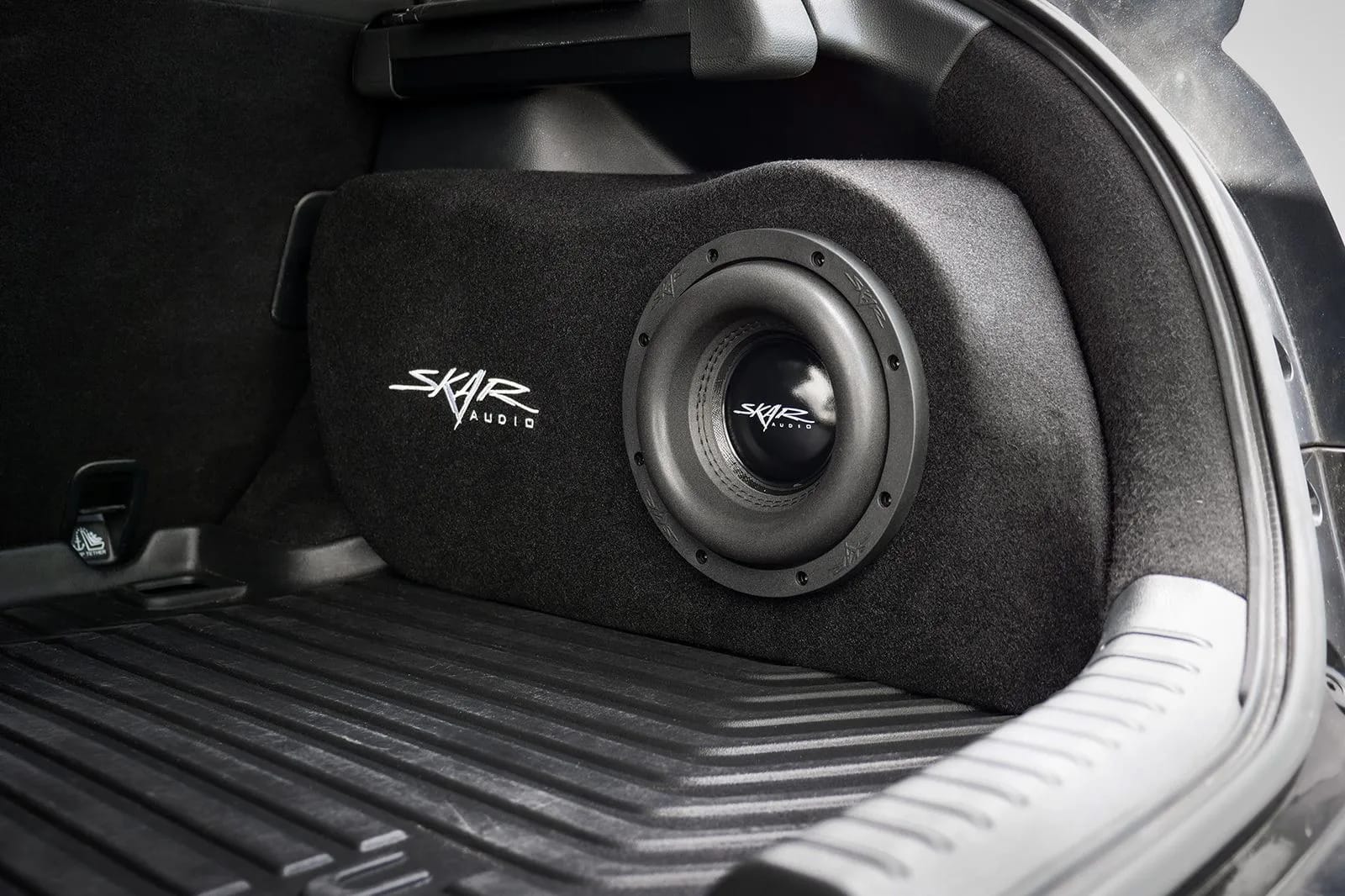 Single 8" 1,200W Max Power Loaded Subwoofer Enclosure Compatible with 2017-2021 Honda Civic Hatchback Sport Vehicles #12
