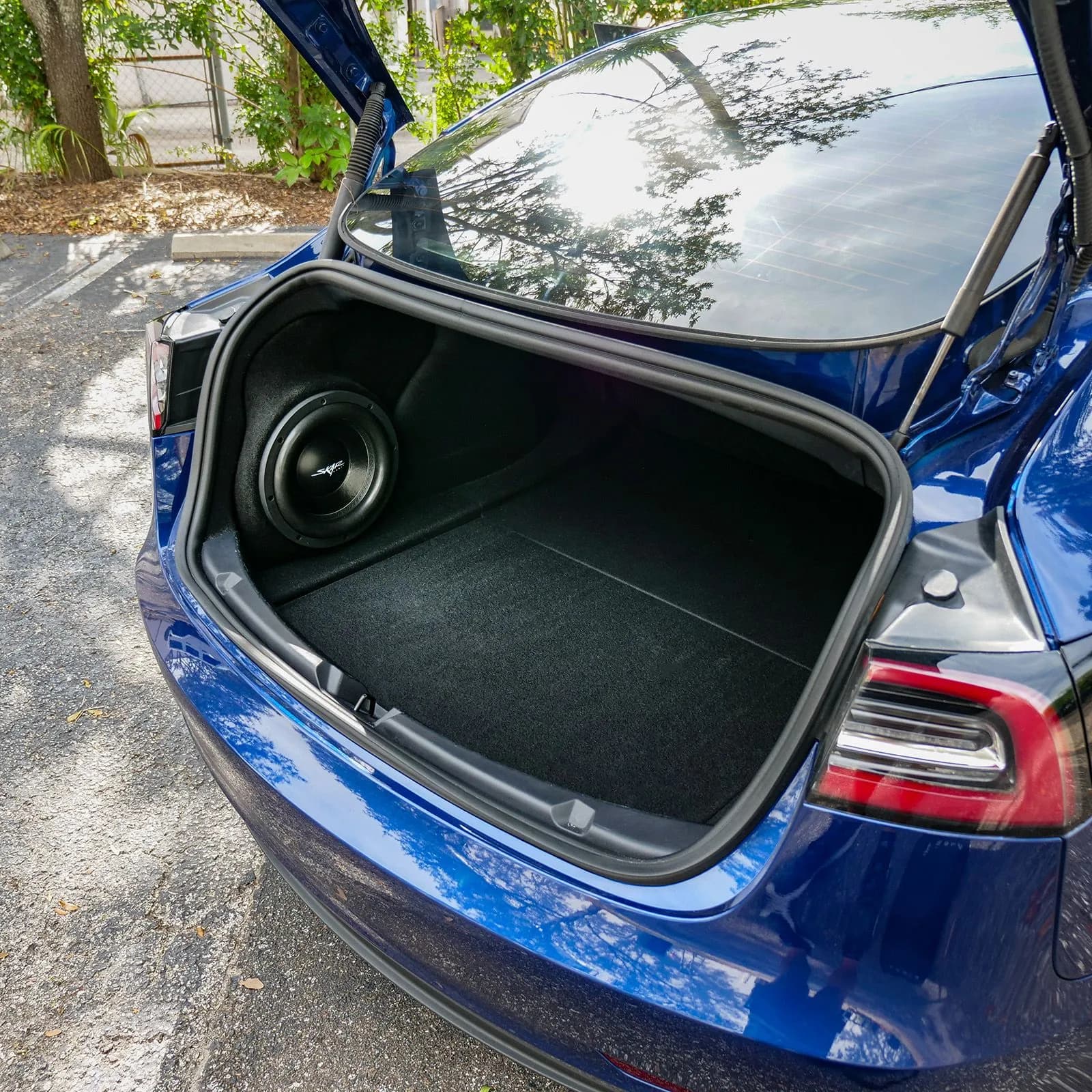 Featured Product Photo 9 for Single 10" 800W Max Power Loaded Subwoofer Enclosure Compatible with 2017-2023 Tesla Model 3 Vehicles