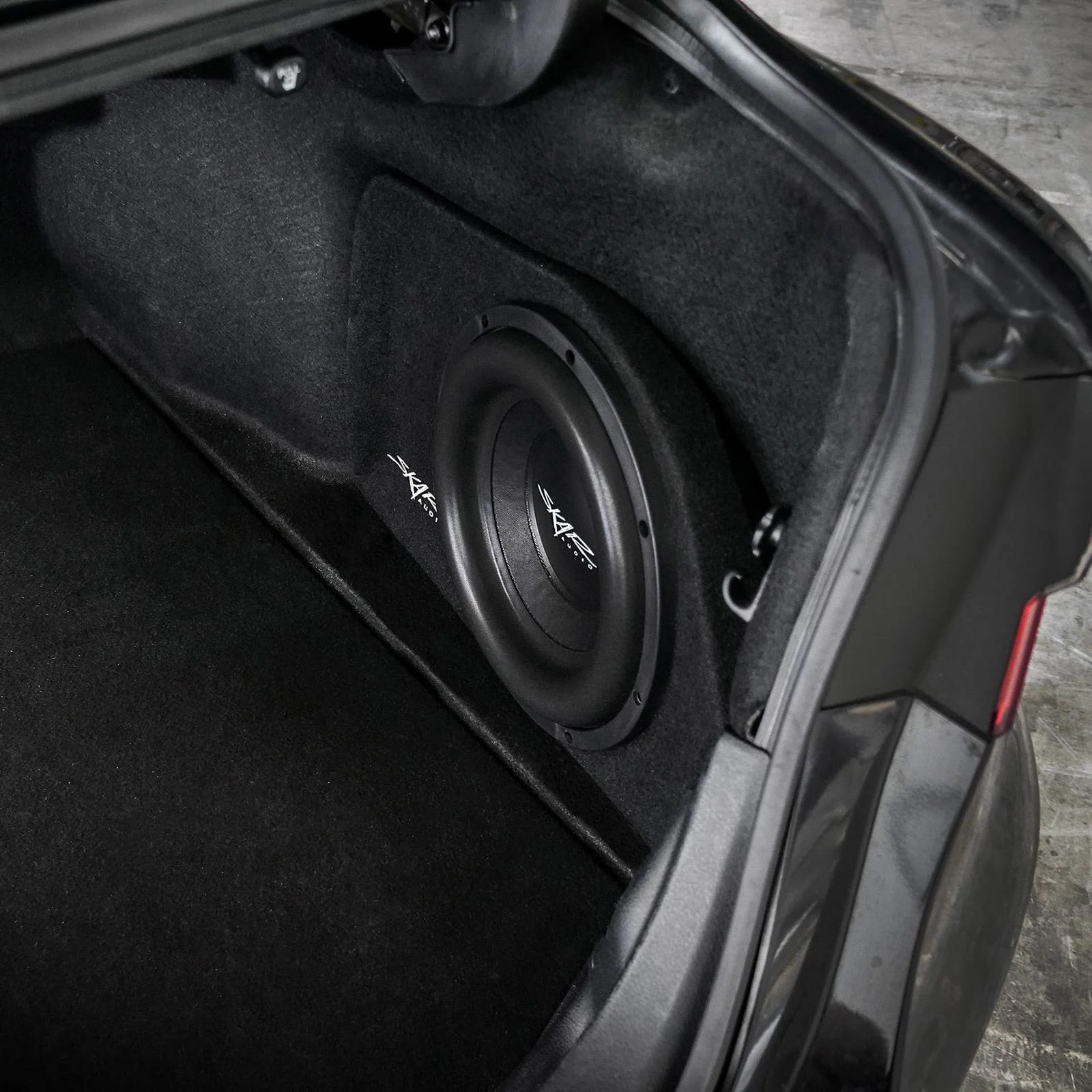 2018-2025 Toyota Camry Compatible Single 12" Sealed Subwoofer Enclosure #6